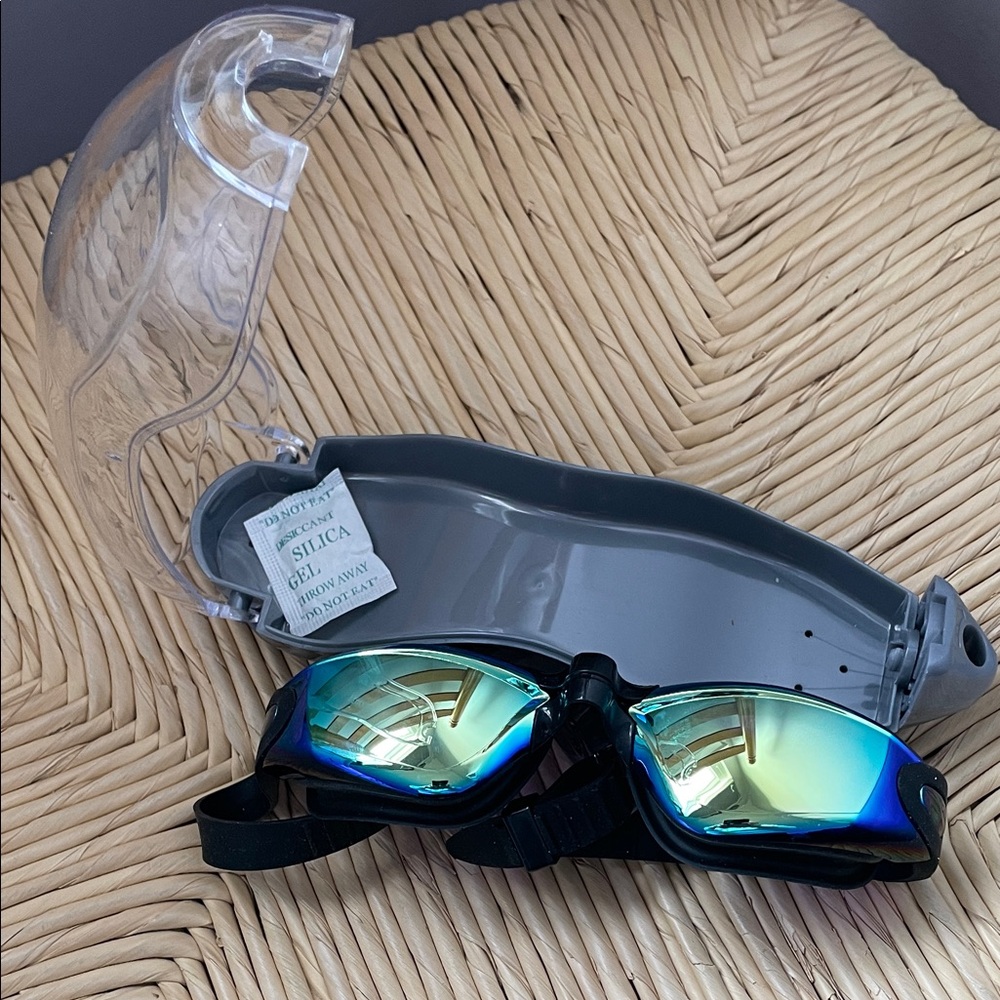 NWOT Aegend Swim Goggles